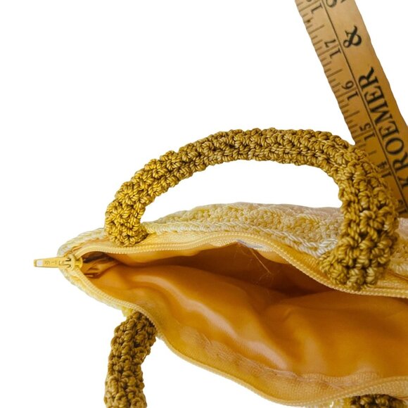 #4706 Hand made crochet one of a kind beige hand bag - Picture 4 of 9